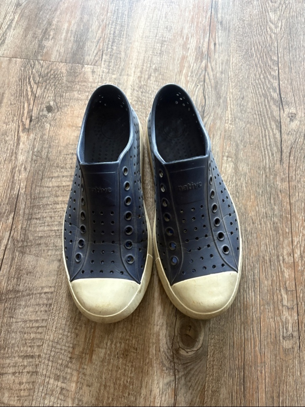 Native M6/W8  Slip-On Loafers in Navy and white
